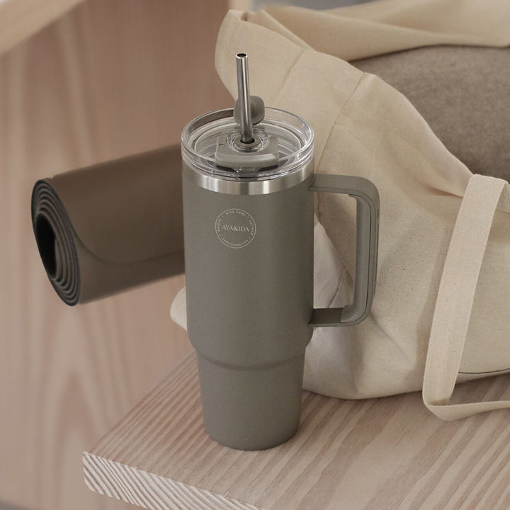 AYA&IDA Thermobecher mit Strohhalm – Soft Rose (885 ml)